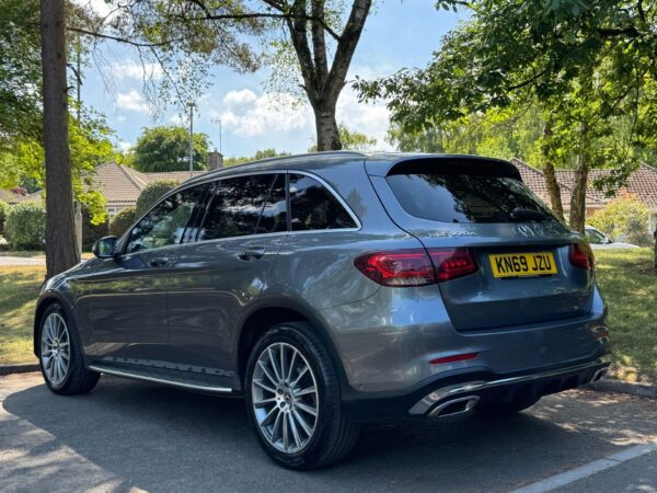 2020 Mercedes-Benz GLC220d 2.0 AMG Line (Premium) G-Tronic+ 4MATIC
