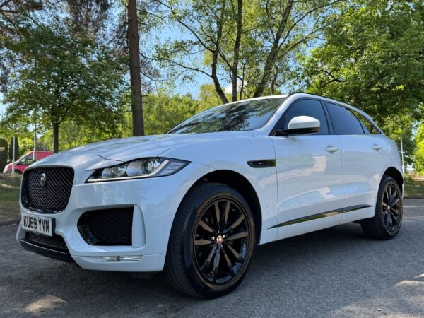 2019 Jaguar F-Pace 2.0 D180 Chequered Flag Auto AWD