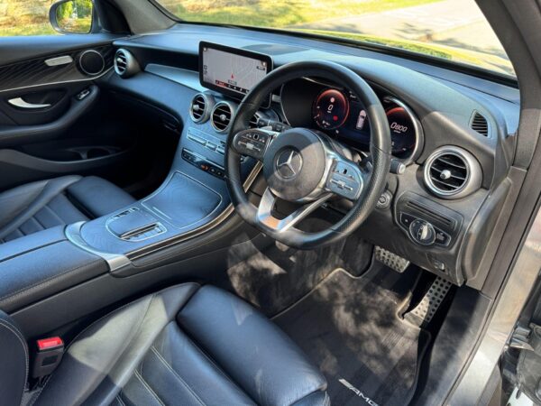 2020 Mercedes-Benz GLC220d 2.0 AMG Line (Premium) G-Tronic+ 4MATIC