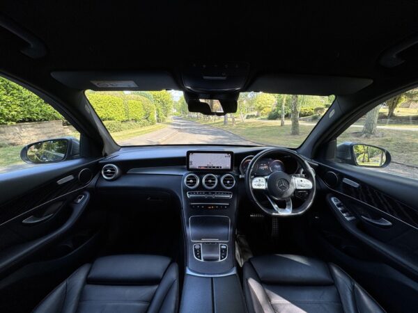 2020 Mercedes-Benz GLC220d 2.0 AMG Line (Premium) G-Tronic+ 4MATIC