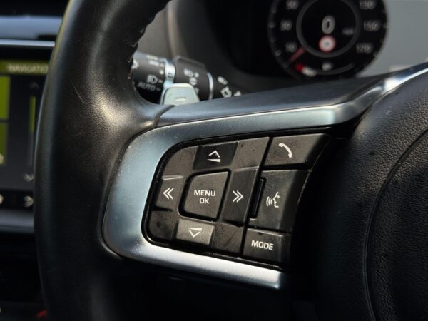 2019 Jaguar F-Pace 2.0 D180 Chequered Flag Auto AWD