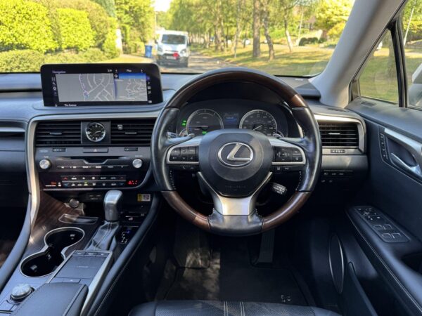 2021 Lexus RX 3.5 L 450h L V6 Takumi E-CVT 4WD