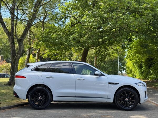 2019 Jaguar F-Pace 2.0 D180 Chequered Flag Auto AWD
