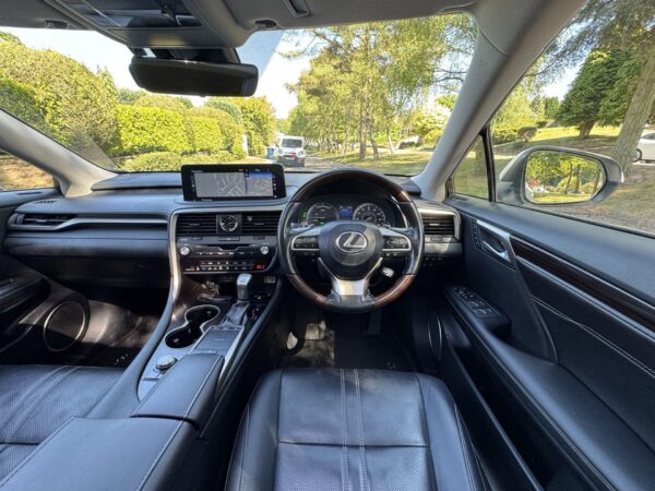 2021 Lexus RX 3.5 L 450h L V6 Takumi E-CVT 4WD