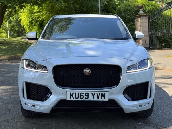 2019 Jaguar F-Pace 2.0 D180 Chequered Flag Auto AWD