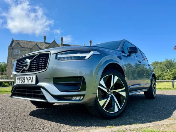 2020 VOLVO XC90 R-DESIGN B5 MHEV AWD AUTO