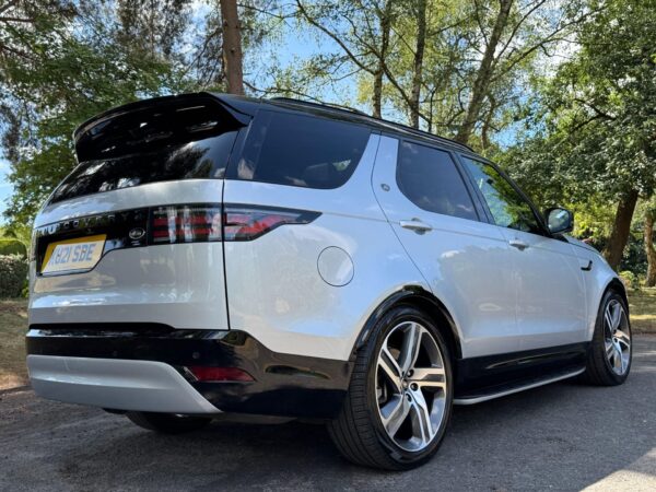2021 Land Rover Discovery 3.0 D300 MHEV R-Dynamic HSE Auto 4WD