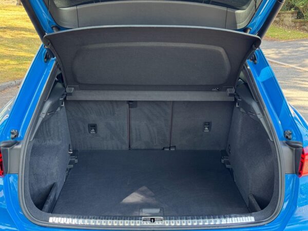 2019 Audi Q3 S Line Vorsprung 35 TDI S-A