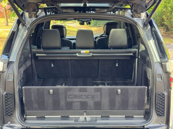 2021 Land Rover Discovery 3.0 D300 MHEV R-Dynamic HSE Auto 4WD