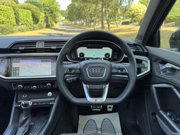 2019 Audi Q3 S Line Vorsprung 35 TDI S-A