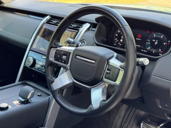 2021 Land Rover Discovery 3.0 D300 MHEV R-Dynamic HSE Auto 4WD