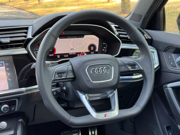 2019 Audi Q3 S Line Vorsprung 35 TDI S-A