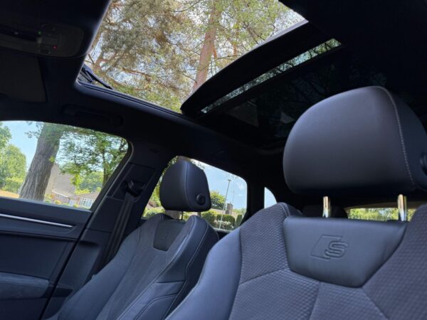 2019 Audi Q3 S Line Vorsprung 35 TDI S-A