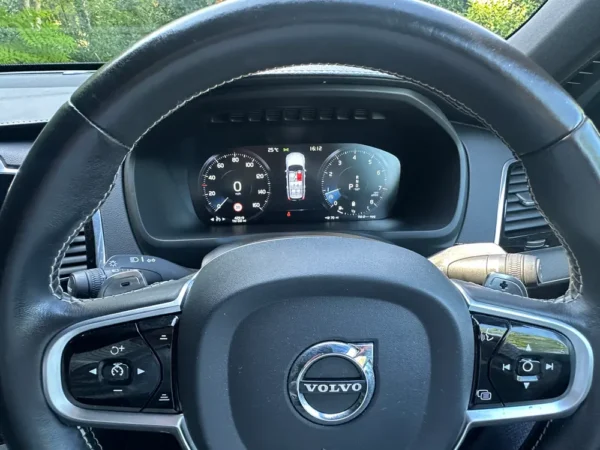2020 VOLVO XC90 R-DESIGN B5 MHEV AWD AUTO
