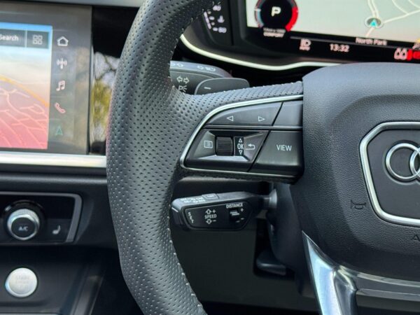 2019 Audi Q3 S Line Vorsprung 35 TDI S-A