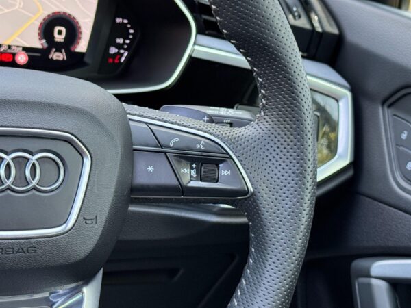 2019 Audi Q3 S Line Vorsprung 35 TDI S-A
