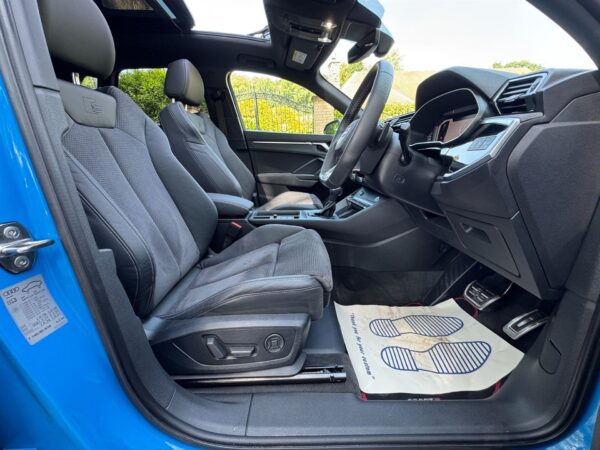 2019 Audi Q3 S Line Vorsprung 35 TDI S-A