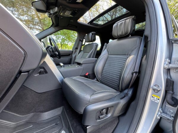 2021 Land Rover Discovery 3.0 D300 MHEV R-Dynamic HSE Auto 4WD