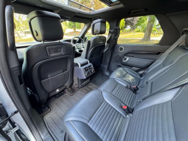 2021 Land Rover Discovery 3.0 D300 MHEV R-Dynamic HSE Auto 4WD
