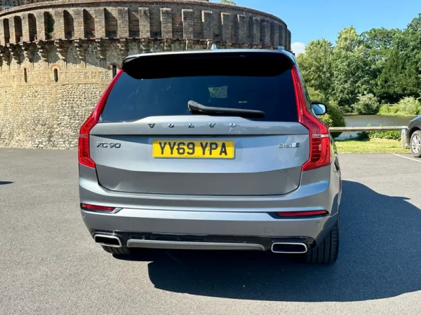 2020 VOLVO XC90 R-DESIGN B5 MHEV AWD AUTO