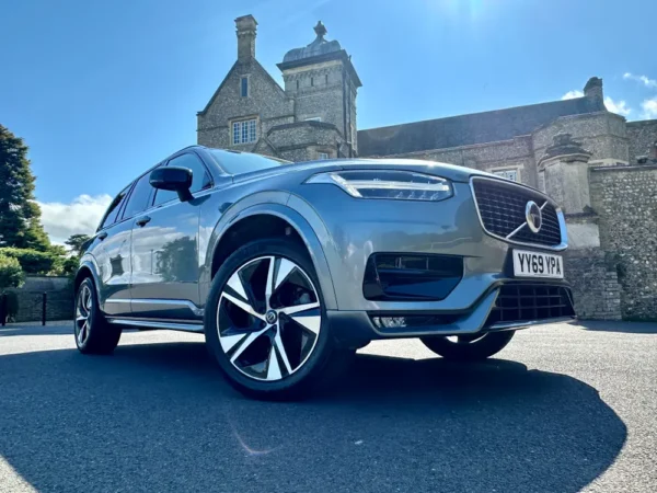 2020 VOLVO XC90 R-DESIGN B5 MHEV AWD AUTO