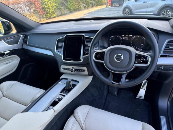 2022 Volvo XC90 R-Design B5 Mhev Awd Auto