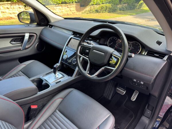2022 Land Rover Discovery Sport 1.5 P300e 12.2kWh R-Dynamic HSE Auto 4WD 5dr