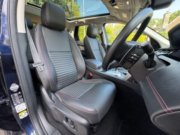 2022 Land Rover Discovery Sport 1.5 P300e 12.2kWh R-Dynamic HSE Auto 4WD 5dr