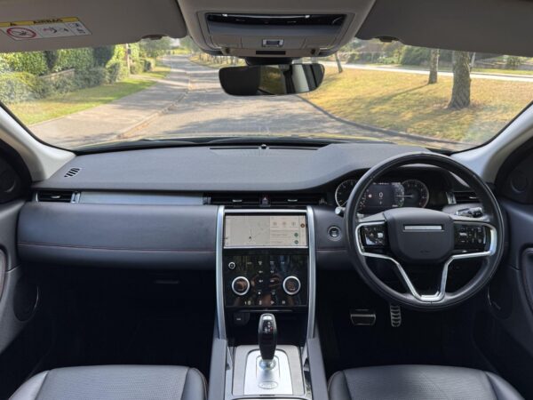 2022 Land Rover Discovery Sport 1.5 P300e 12.2kWh R-Dynamic HSE Auto 4WD 5dr