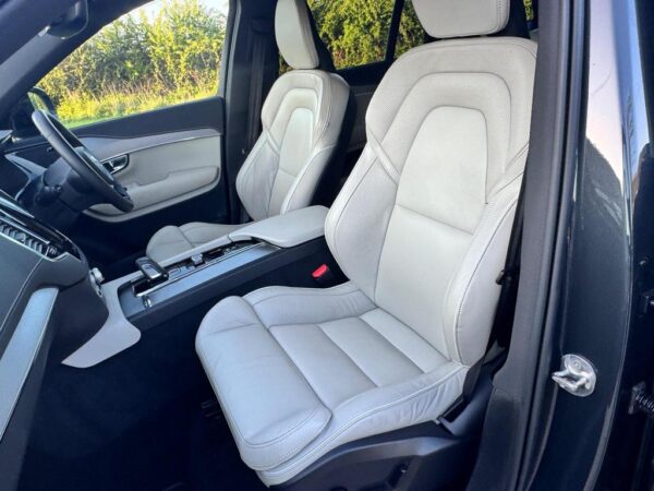 2022 Volvo XC90 R-Design B5 Mhev Awd Auto