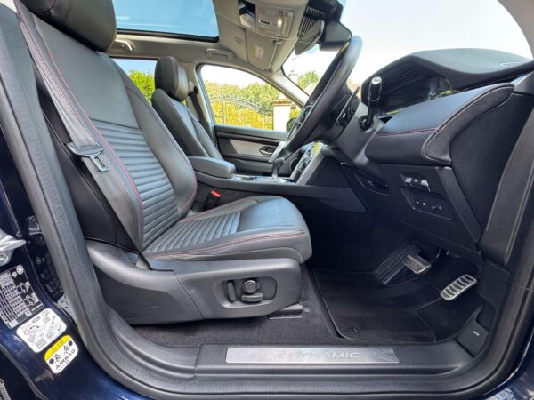 2022 Land Rover Discovery Sport 1.5 P300e 12.2kWh R-Dynamic HSE Auto 4WD 5dr