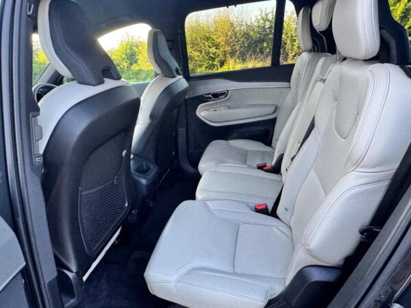 2022 Volvo XC90 R-Design B5 Mhev Awd Auto