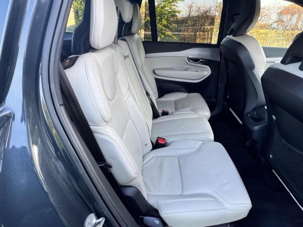 2022 Volvo XC90 R-Design B5 Mhev Awd Auto