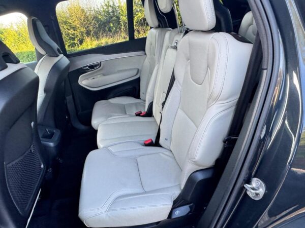 2022 Volvo XC90 R-Design B5 Mhev Awd Auto