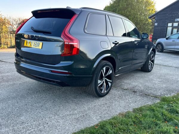 2022 Volvo XC90 R-Design B5 Mhev Awd Auto