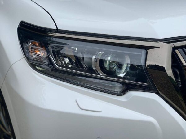 2021 TOYOTA LAND CRUISER D-4D INVINCIBLE