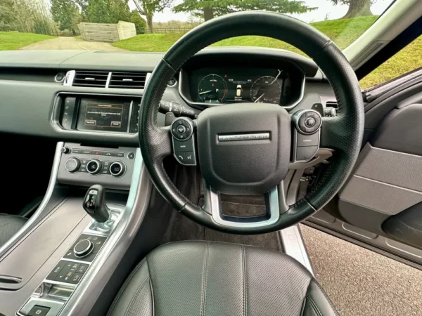 2015 Land Rover Range Rover Sport SDV6 3.0 HSE 4WD