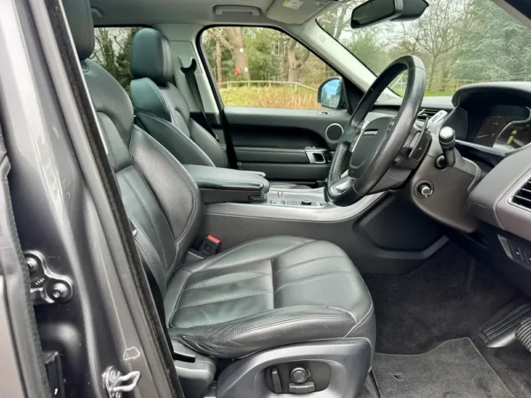 2015 Land Rover Range Rover Sport SDV6 3.0 HSE 4WD