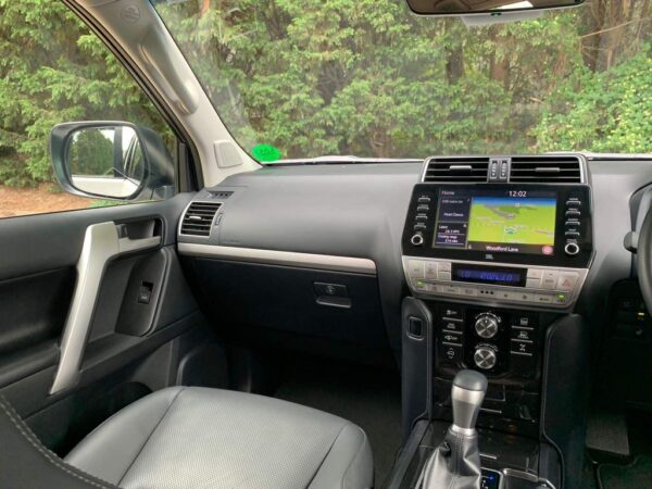 2021 TOYOTA LAND CRUISER D-4D INVINCIBLE