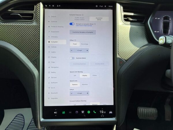 2018 Tesla Model X 75D