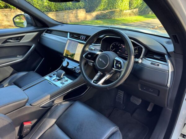 2021 Jaguar F-Pace R-Dynamic S D MHEV AWD A