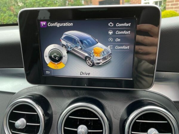 2017 Mercedes-Benz GLC Class 2.1 GLC 250d AMG Line (Premium) G-Tronic 4MATIC