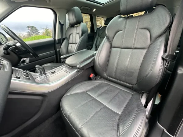 2015 Land Rover Range Rover Sport SDV6 3.0 HSE 4WD