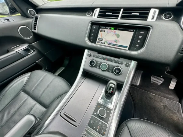 2015 Land Rover Range Rover Sport SDV6 3.0 HSE 4WD