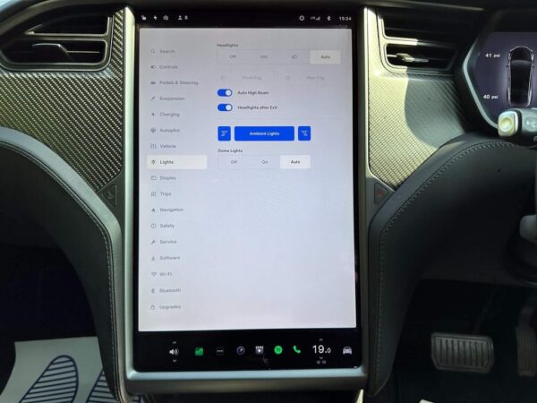 2018 Tesla Model X 75D