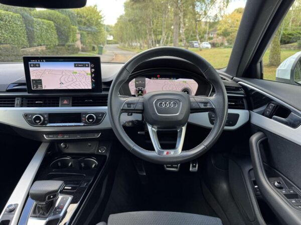 2022 Audi A4 Avant S Line 35 TDI MHEV S-A