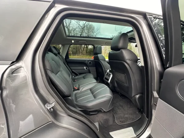 2015 Land Rover Range Rover Sport SDV6 3.0 HSE 4WD