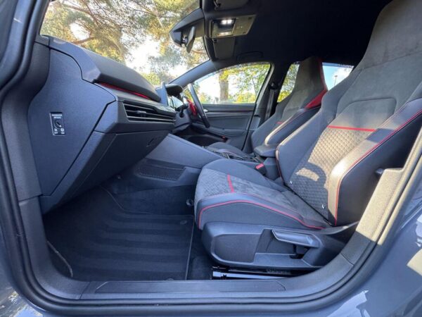 2021 Volkswagen Golf Clubsport GTI TSI S-A