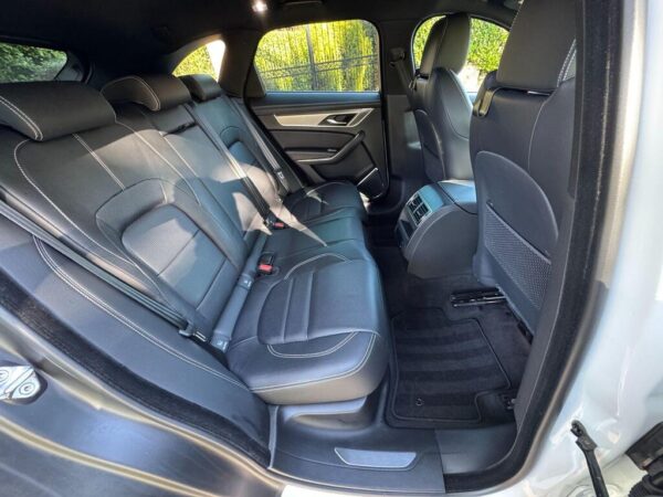 2021 Jaguar F-Pace R-Dynamic S D MHEV AWD A