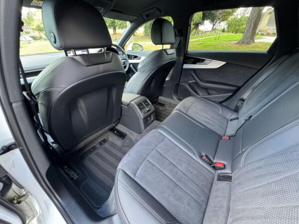2022 Audi A4 Avant S Line 35 TDI MHEV S-A